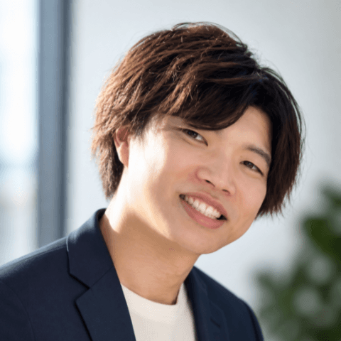 IRIS代表 粉川海